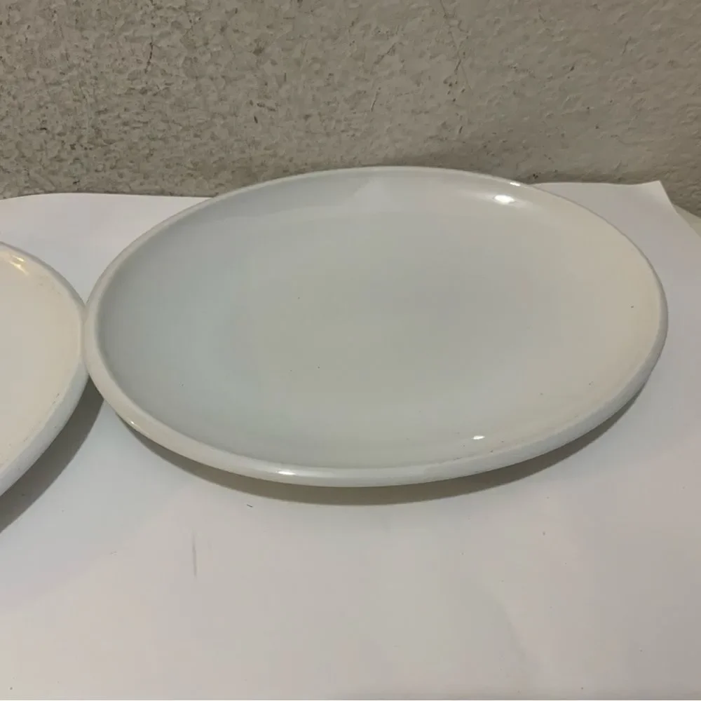 Crate and Barrel Oval Platter 10x7.5 “ Serving Platters – Set of 2